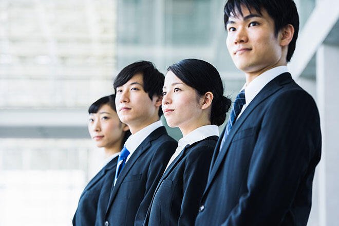 新卒採用