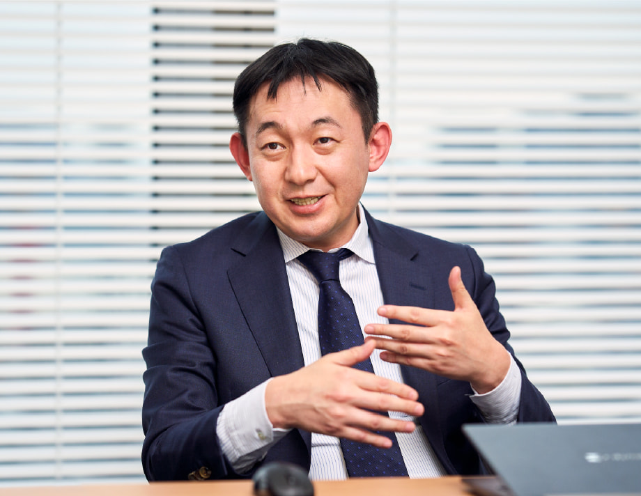 経理・財務部 税務室(税務コンプライアンスグループ)グループ長 安齋 亮 様