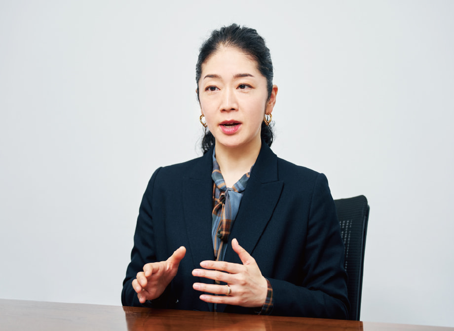 営業本部 MDコンテンツ開発第2部 専任部長 ビューティー＆ウェルネス担当 DEPACO編集長　望月 美穂 様