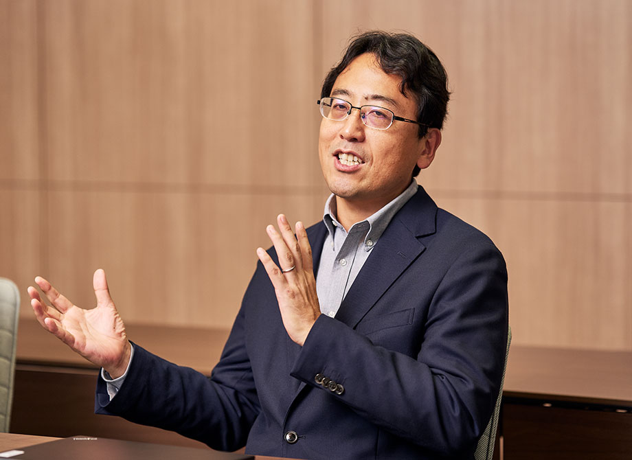 人事部　本部長　城下 英介 様