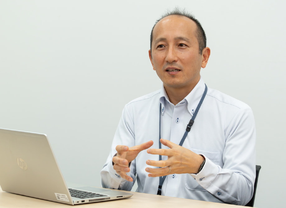 経営本部 コーポレートITシステム部 設備・工事管理システムチーム マネージャー　勝木 航 様