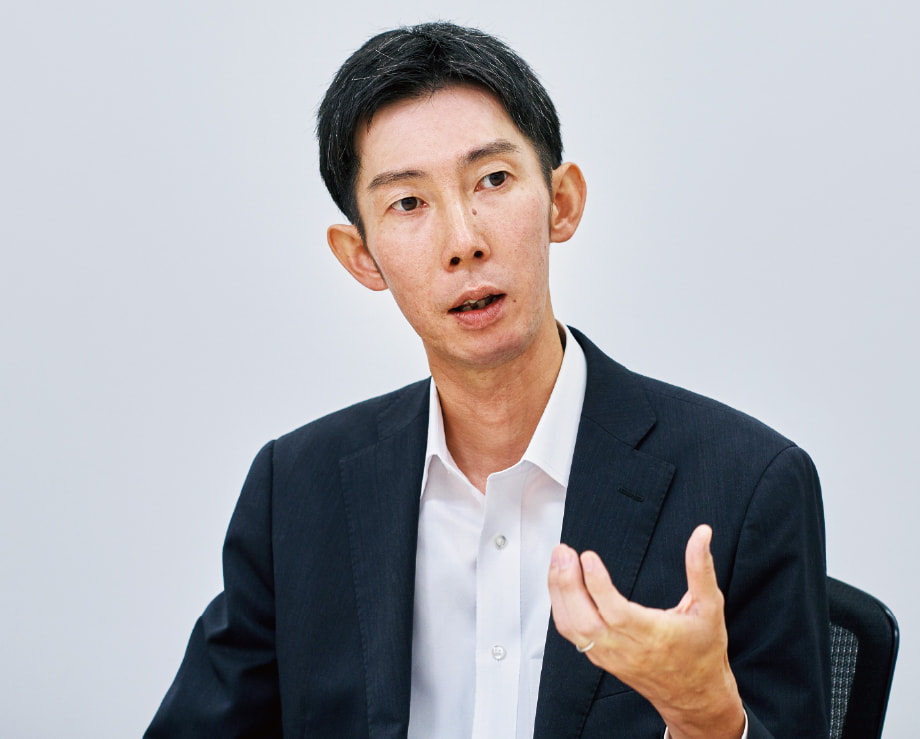 人事部 副調査役　佐藤 佳孝 様